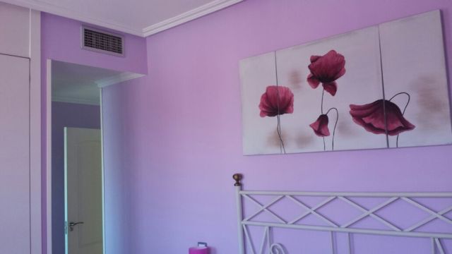 Dormitorio plastico color malva (3)